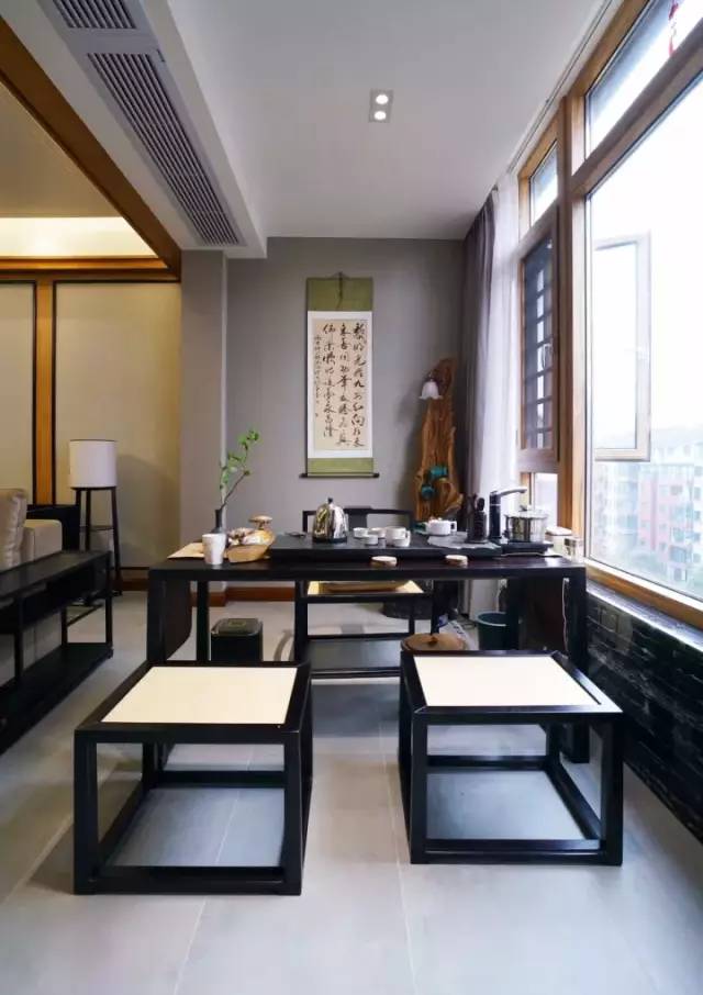 陽(yáng)臺(tái)裝修9.jpeg 陽(yáng)臺(tái)裝修9.jpeg